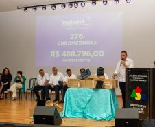 Entrega de Chromebooks