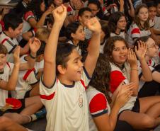 Projeto tampinhas que restauram