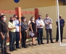 Na tarde de Sexta, 14 de agosto de 2020 foi realizada a inauguração do novo prédio da Escola Municipal Professora Maxmirian Barbara Gaspar Silva, no município de Terra Roxa. Participaram da Solenidade, Chefe do NRE Toledo, Professor José Carlos Guimarães, Assistente técnica Neiva Marques Andrade Niero, a Secretária Municipal da Educação Marcia Sônego de Pádua, o Secretário Estadual da Administração e da Previdência (Seap) e demais autoridades do município