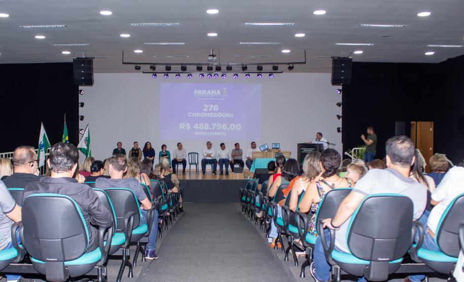 Entrega de Chromebooks