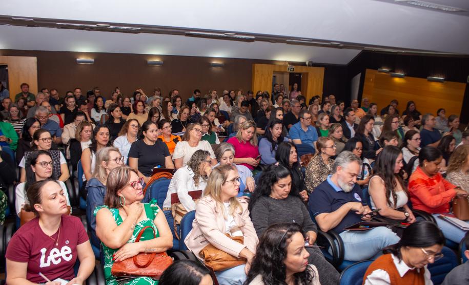 Reunião com equipes gestoras