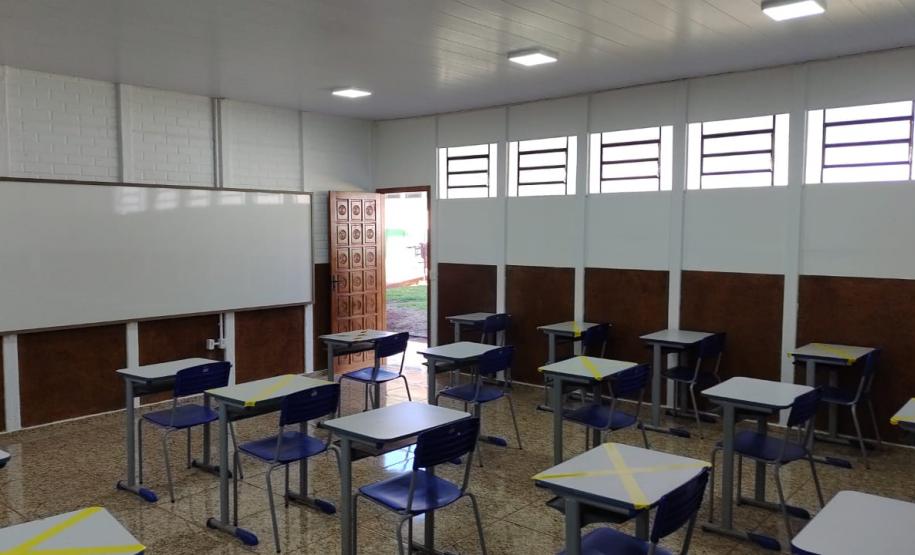 Inauguração de Sala de Aula no Colégio Agrícola Estadual de Toledo