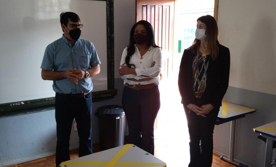 Visita da SEED e NRE Toledo ao CAET.