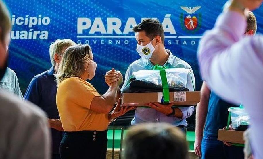 Entrega Kit Robótica.