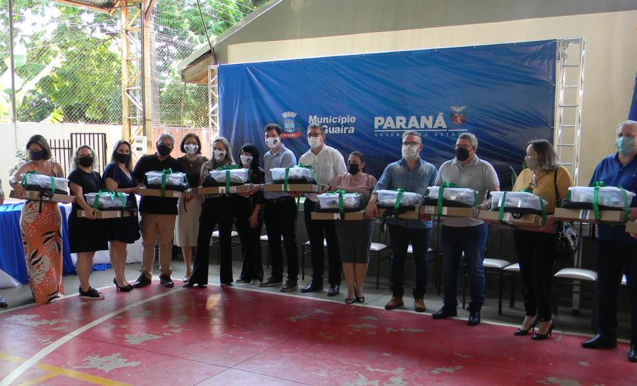 Entrega Kit Robótica.